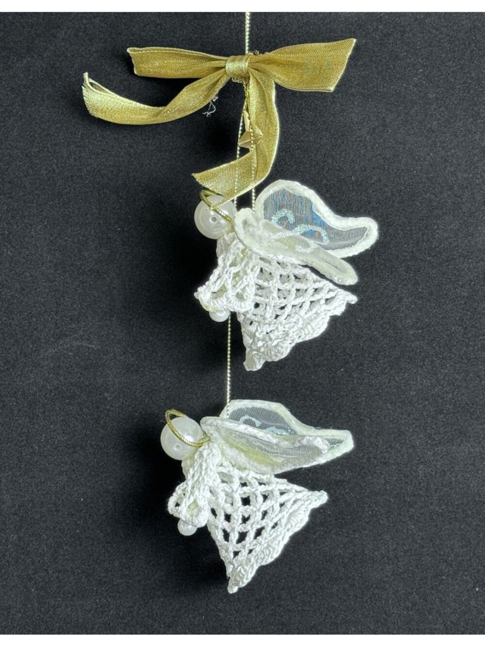 Vintage Crocheted Lace Angel Pair Hanging Ornament 2004 Avon F32908-1 Christmas